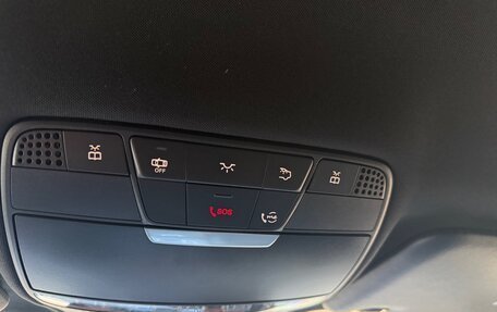 Mercedes-Benz E-Класс, 2020 год, 4 500 000 рублей, 14 фотография