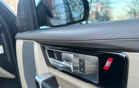 Land Rover Discovery IV, 2015 год, 3 200 000 рублей, 18 фотография