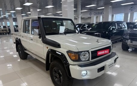 Toyota Land Cruiser 70, 2022 год, 7 500 000 рублей, 3 фотография