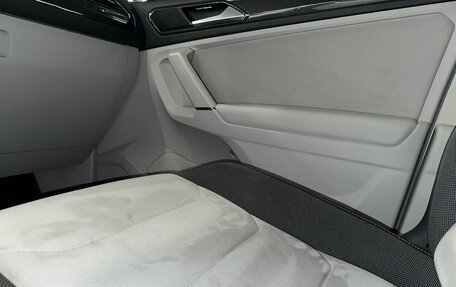 Volkswagen Tiguan II, 2017 год, 2 650 000 рублей, 15 фотография