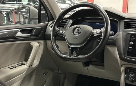 Volkswagen Tiguan II, 2017 год, 2 650 000 рублей, 24 фотография