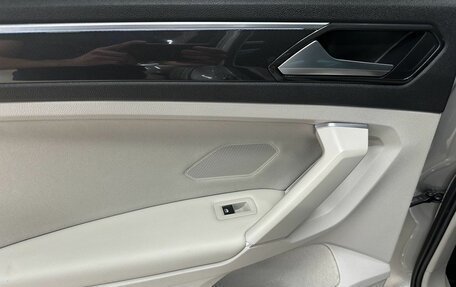 Volkswagen Tiguan II, 2017 год, 2 650 000 рублей, 23 фотография