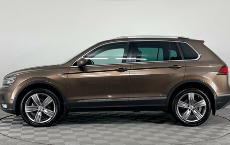 Volkswagen Tiguan II, 2017 год, 2 780 000 рублей, 4 фотография