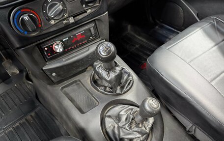 Chevrolet Niva I рестайлинг, 2007 год, 350 000 рублей, 21 фотография