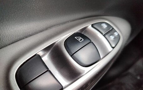 Nissan Juke II, 2014 год, 1 299 000 рублей, 17 фотография