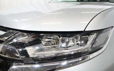 Mitsubishi Outlander III рестайлинг 3, 2018 год, 2 795 000 рублей, 25 фотография