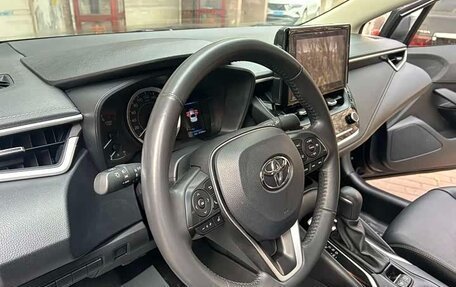 Toyota Corolla, 2022 год, 1 250 001 рублей, 8 фотография