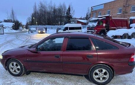 Opel Vectra B рестайлинг, 1998 год, 300 000 рублей, 6 фотография
