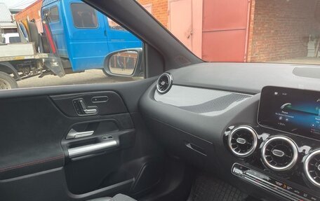 Mercedes-Benz B-Класс, 2020 год, 2 200 000 рублей, 7 фотография