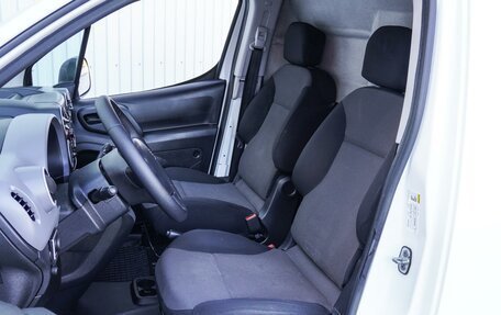 Peugeot Partner II рестайлинг 2, 2017 год, 1 260 000 рублей, 8 фотография