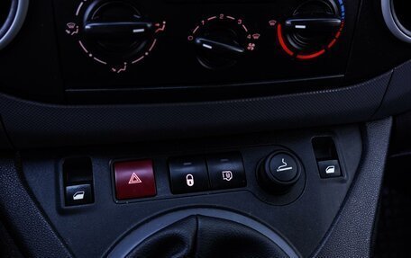 Peugeot Partner II рестайлинг 2, 2017 год, 1 260 000 рублей, 11 фотография