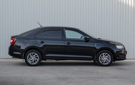 Skoda Rapid I, 2015 год, 1 185 000 рублей, 5 фотография