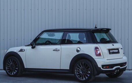 MINI Hatch, 2010 год, 1 240 000 рублей, 2 фотография