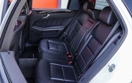 Mercedes-Benz E-Класс, 2012 год, 1 500 000 рублей, 7 фотография