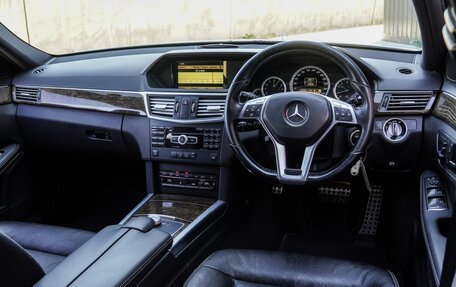 Mercedes-Benz E-Класс, 2012 год, 1 500 000 рублей, 6 фотография