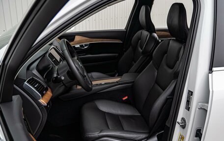 Volvo XC90 II рестайлинг, 2023 год, 8 150 000 рублей, 11 фотография