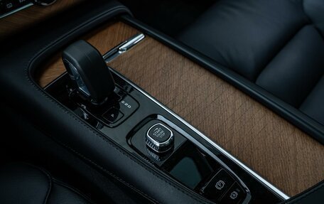 Volvo XC90 II рестайлинг, 2023 год, 8 150 000 рублей, 17 фотография