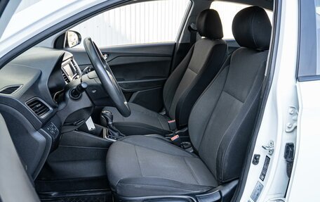 Hyundai Solaris II рестайлинг, 2017 год, 1 160 000 рублей, 10 фотография