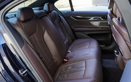 BMW 7 серия, 2017 год, 5 425 000 рублей, 7 фотография