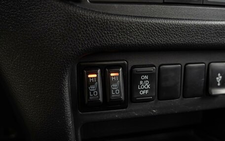 Mitsubishi L200 IV рестайлинг, 2017 год, 1 560 000 рублей, 14 фотография