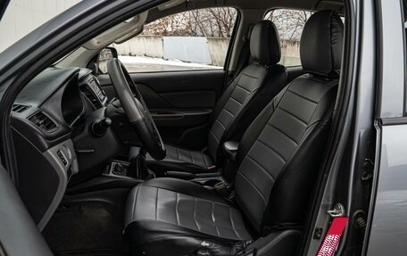 Mitsubishi L200 IV рестайлинг, 2017 год, 1 560 000 рублей, 10 фотография