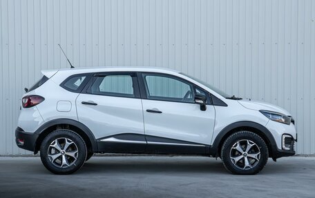 Renault Kaptur I рестайлинг, 2018 год, 1 220 000 рублей, 5 фотография