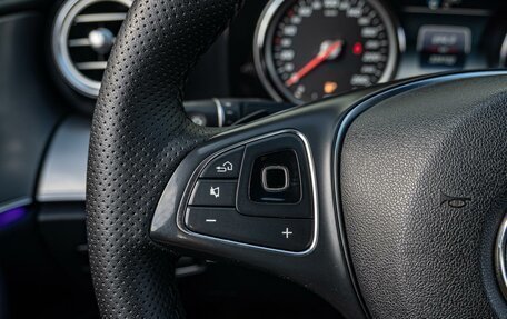 Mercedes-Benz E-Класс, 2017 год, 2 280 000 рублей, 17 фотография