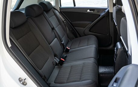 Volkswagen Tiguan I, 2015 год, 1 690 000 рублей, 7 фотография