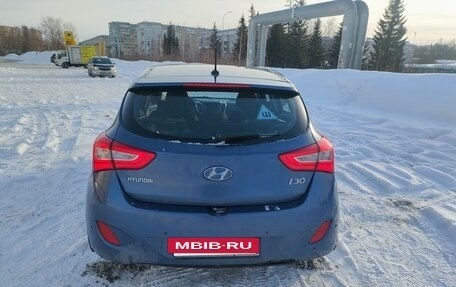 Hyundai i30 II рестайлинг, 2012 год, 700 000 рублей, 3 фотография