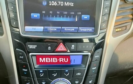 Hyundai i30 II рестайлинг, 2012 год, 700 000 рублей, 7 фотография