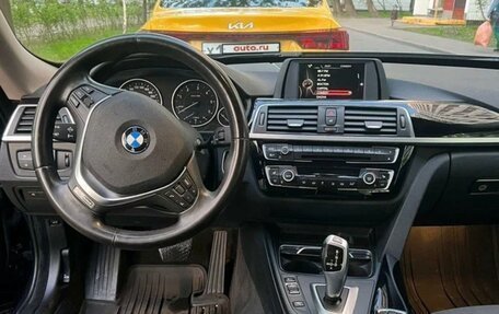 BMW 3 серия, 2017 год, 3 000 000 рублей, 4 фотография