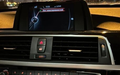 BMW 3 серия, 2017 год, 3 000 000 рублей, 6 фотография