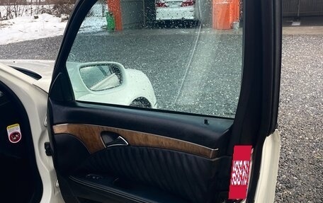 Mercedes-Benz E-Класс, 2008 год, 12 фотография