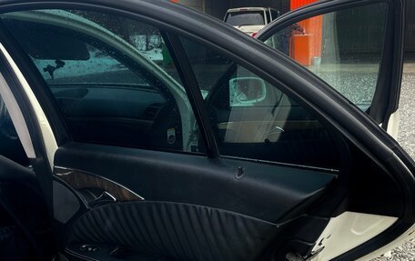 Mercedes-Benz E-Класс, 2008 год, 14 фотография