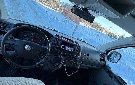 Volkswagen Transporter T5 рестайлинг, 2008 год, 1 100 000 рублей, 7 фотография