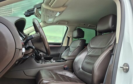 Volkswagen Touareg III, 2016 год, 3 690 000 рублей, 17 фотография