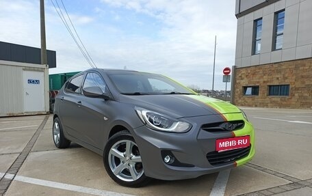 Hyundai Solaris II рестайлинг, 2012 год, 765 000 рублей, 1 фотография