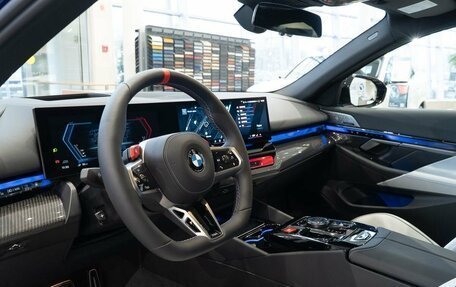 BMW M5, 2024 год, 21 000 000 рублей, 9 фотография