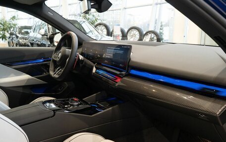 BMW M5, 2024 год, 21 000 000 рублей, 11 фотография