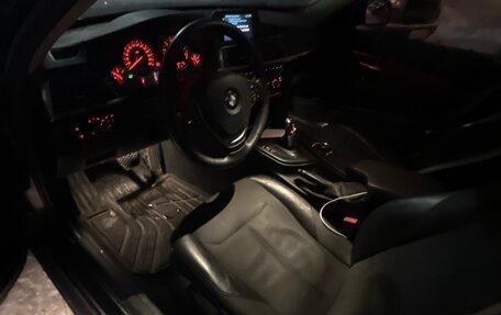 BMW 3 серия, 2018 год, 1 600 000 рублей, 3 фотография