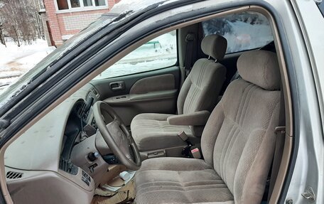 Toyota Sienna I, 2001 год, 555 555 рублей, 4 фотография