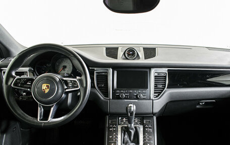 Porsche Macan I рестайлинг, 2014 год, 2 249 000 рублей, 35 фотография