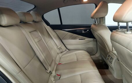 Infiniti Q50 I рестайлинг, 2014 год, 1 500 000 рублей, 13 фотография