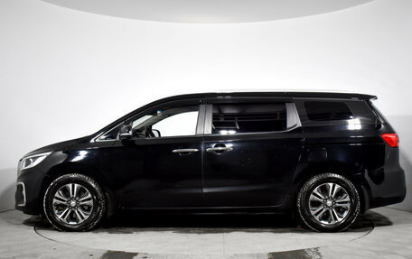 KIA Carnival III, 2019 год, 2 600 000 рублей, 8 фотография