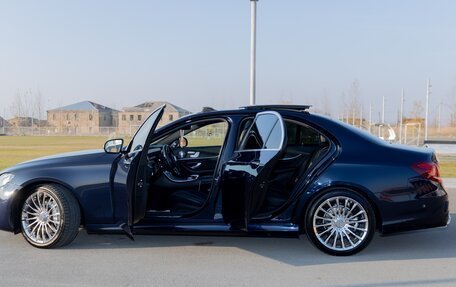 Mercedes-Benz E-Класс, 2017 год, 3 750 000 рублей, 12 фотография