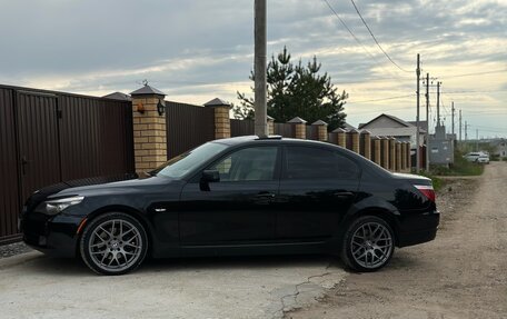 BMW 5 серия, 2007 год, 1 275 000 рублей, 4 фотография