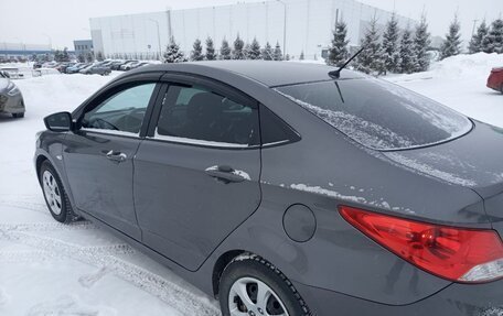 Hyundai Solaris II рестайлинг, 2011 год, 750 000 рублей, 8 фотография