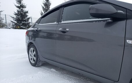 Hyundai Solaris II рестайлинг, 2011 год, 750 000 рублей, 6 фотография