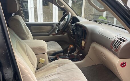 Toyota Land Cruiser 100 рестайлинг 2, 1998 год, 1 700 000 рублей, 5 фотография