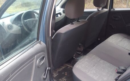 Renault Sandero I, 2012 год, 550 000 рублей, 9 фотография